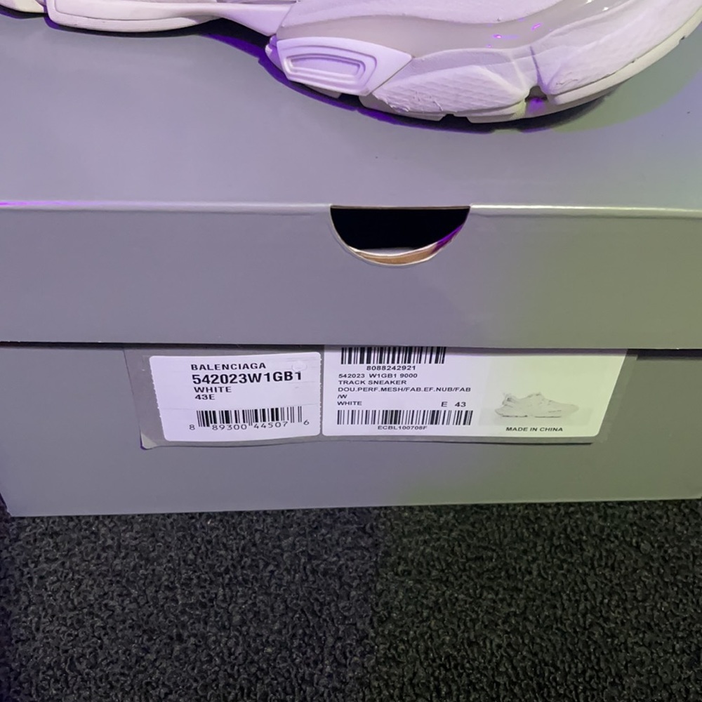 Balenciaga Track Sneakers - Picture 4 of 10